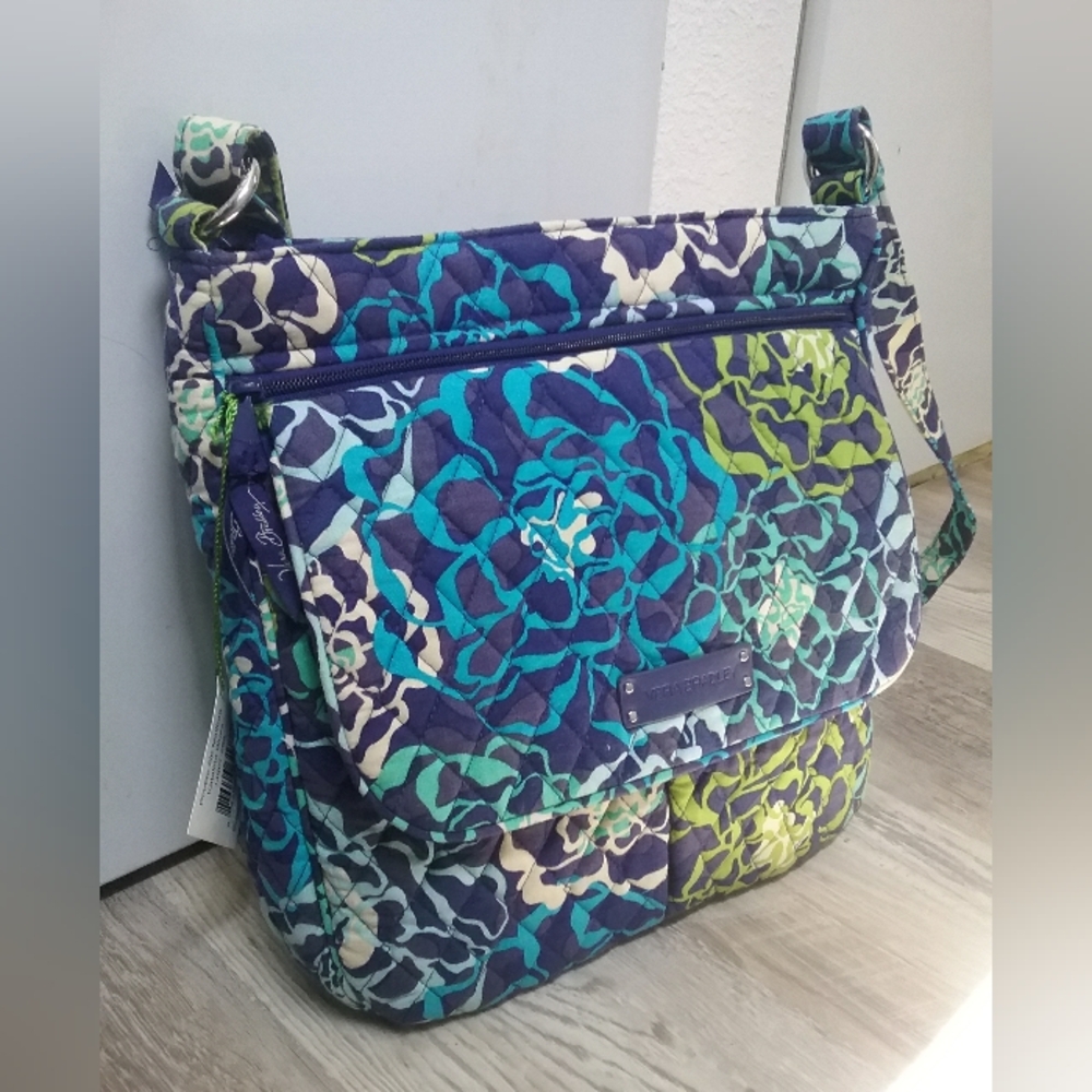 NWT Vera Bradley Double Zip Mailbag
